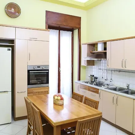 Cuorenapoletano Apartman *