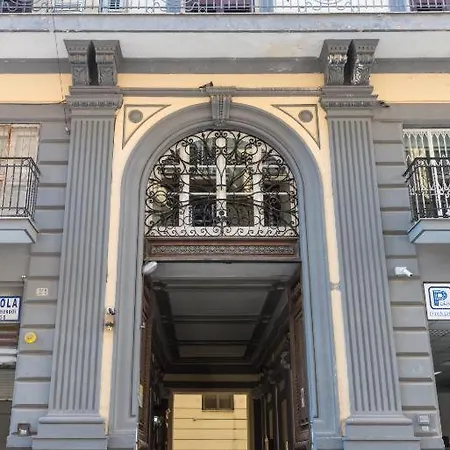 Cuorenapoletano Apartman *